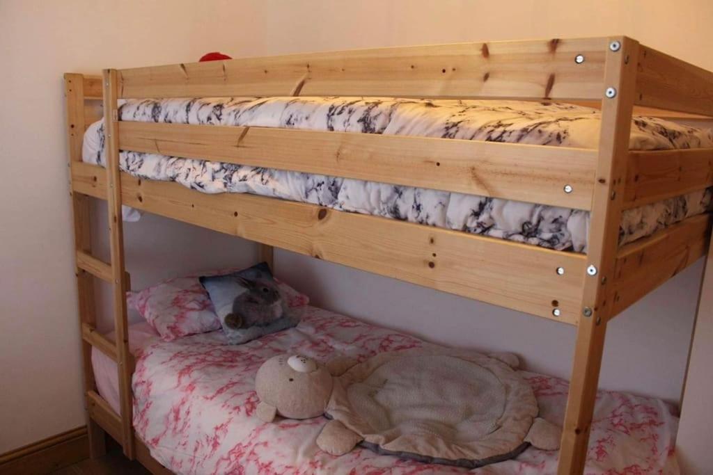 3 Bedroom Terrace Holiday Home Great Torrington Kültér fotó